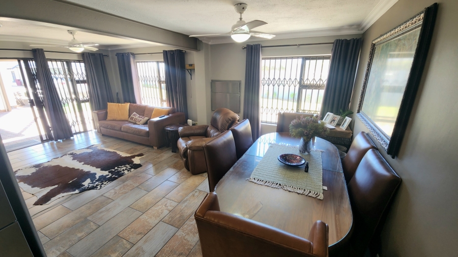 2 Bedroom Property for Sale in Diaz Beach Western Cape